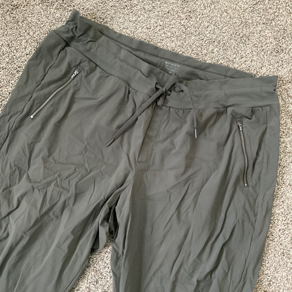 Athleta Trekkie North Joggers Womens 24 Green Hiking Travel Pants - Picture 2 of 7